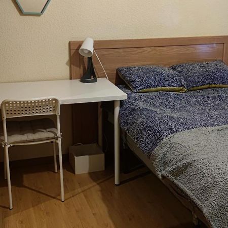 Amplia Habitacion En Buena Ubicacion Madrid Kültér fotó